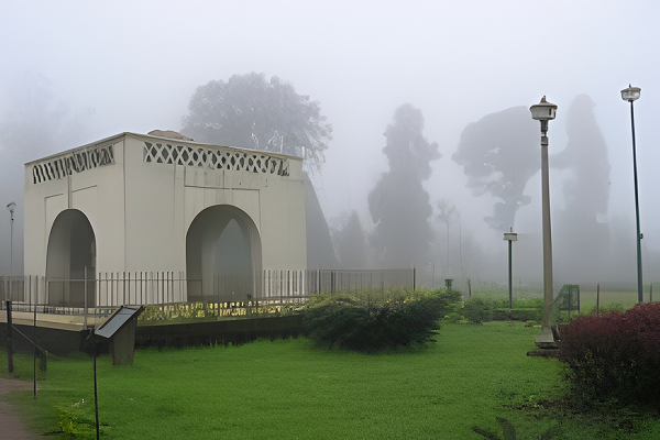 Raja’s Seat Coorg sunset viewpoint